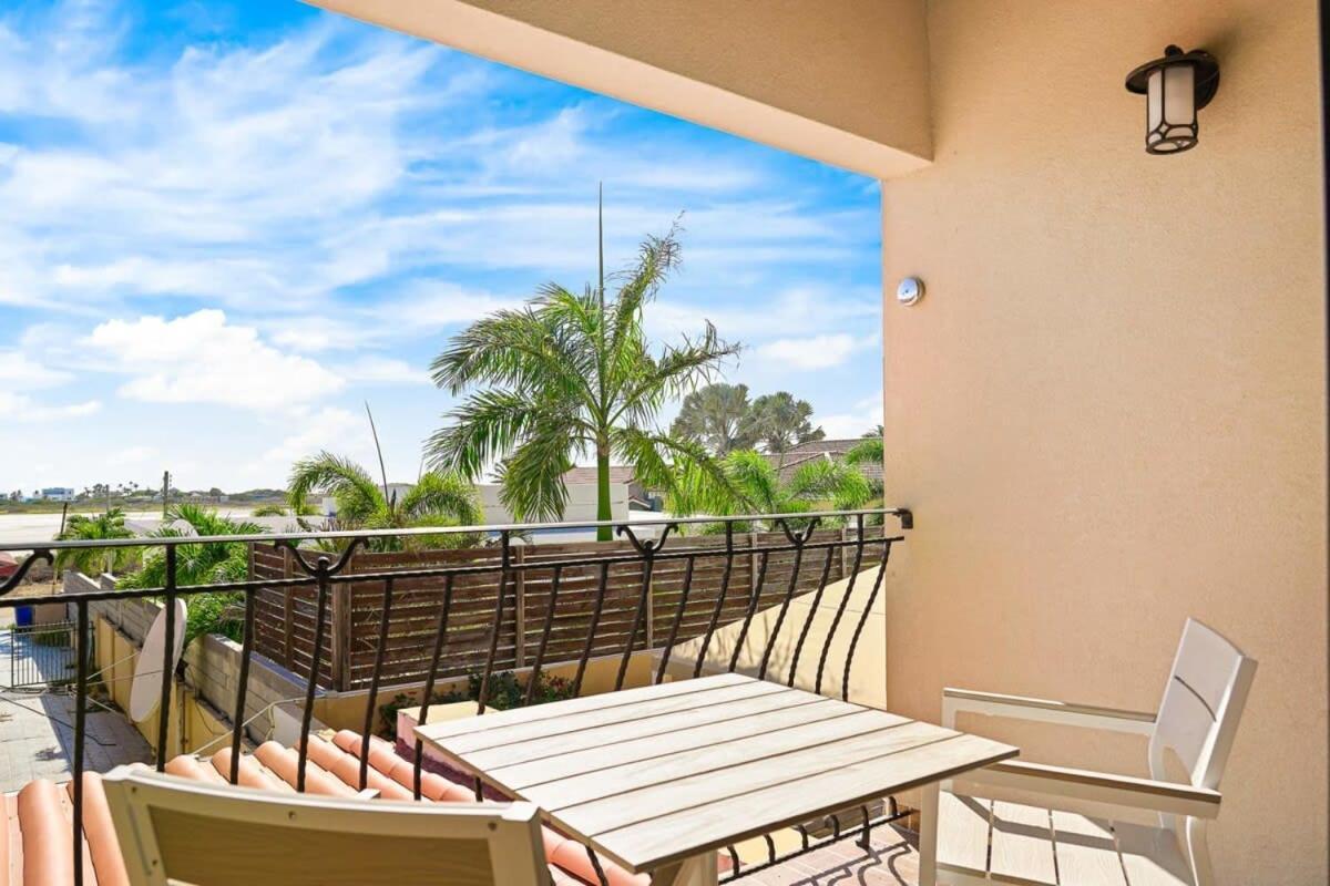 Wonder Apartment In Gold Coast With Private Pool Palm Beach Exterior foto